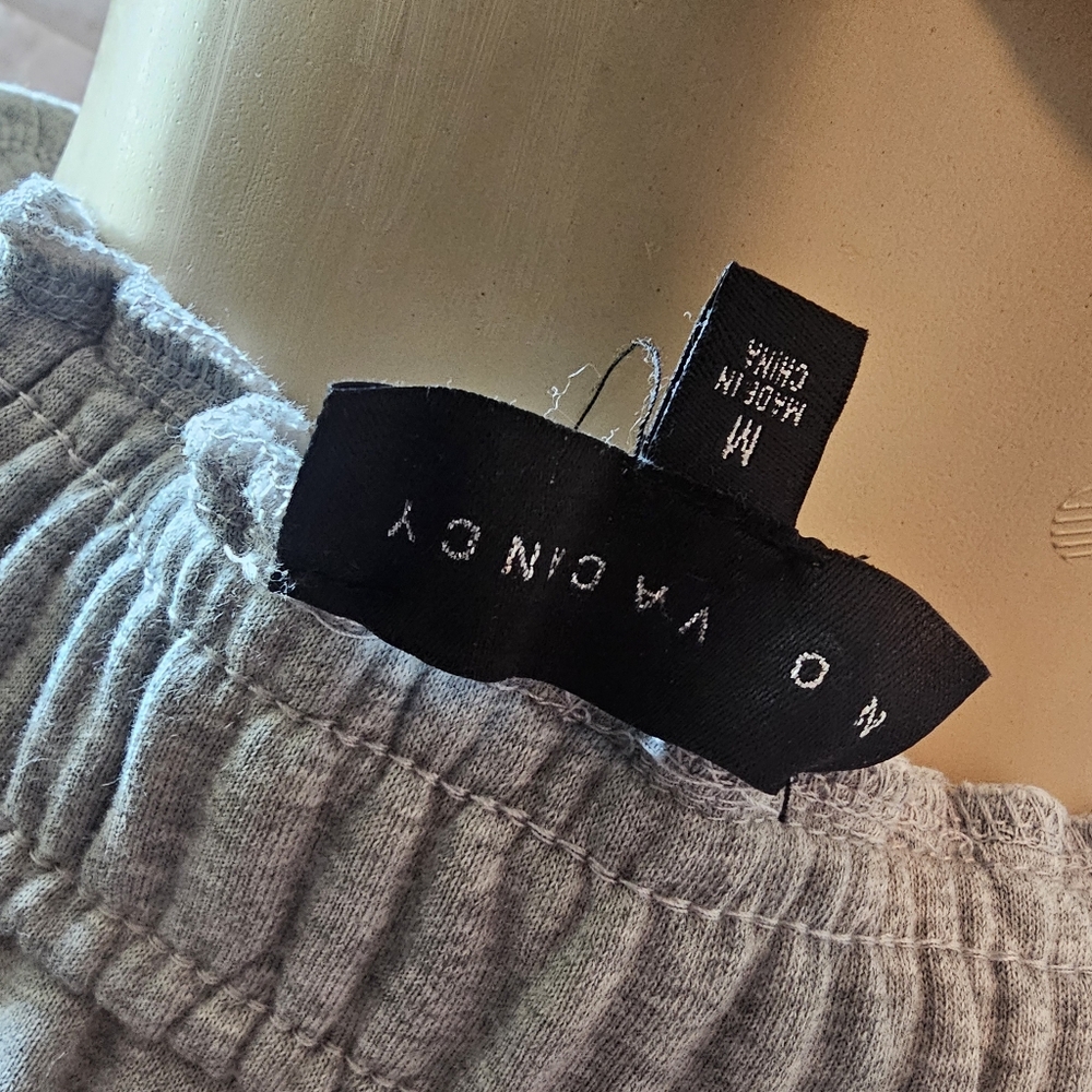 New No Vacancy SUPER Wide Grey Sweatpant Joggers. Size Medium. - Picture 6 of 6